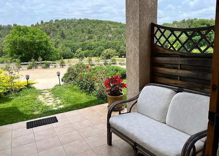 Holiday home Le Romulus Roumoules